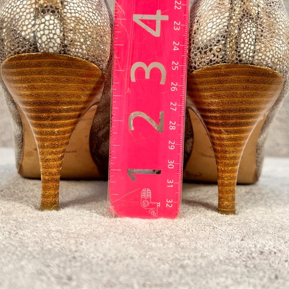 Donald J Pliner Silver Lace Metallic Pointed Toe Heels Tion Pumps 10M Party - Picture 7 of 10